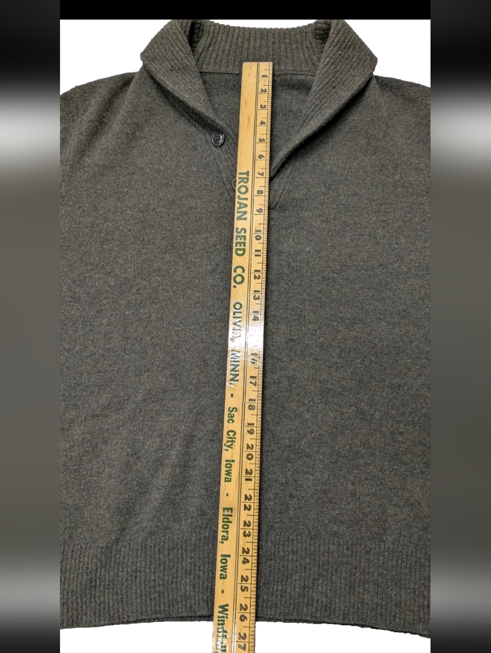 J. Crew 100% Lambswool Shawl Collar Sweater โ Size Large - Picture 7 of 8